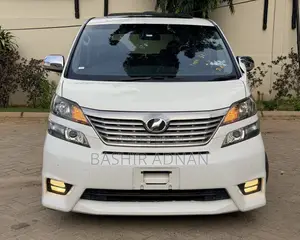 Toyota Vellfire 2010 Pearl