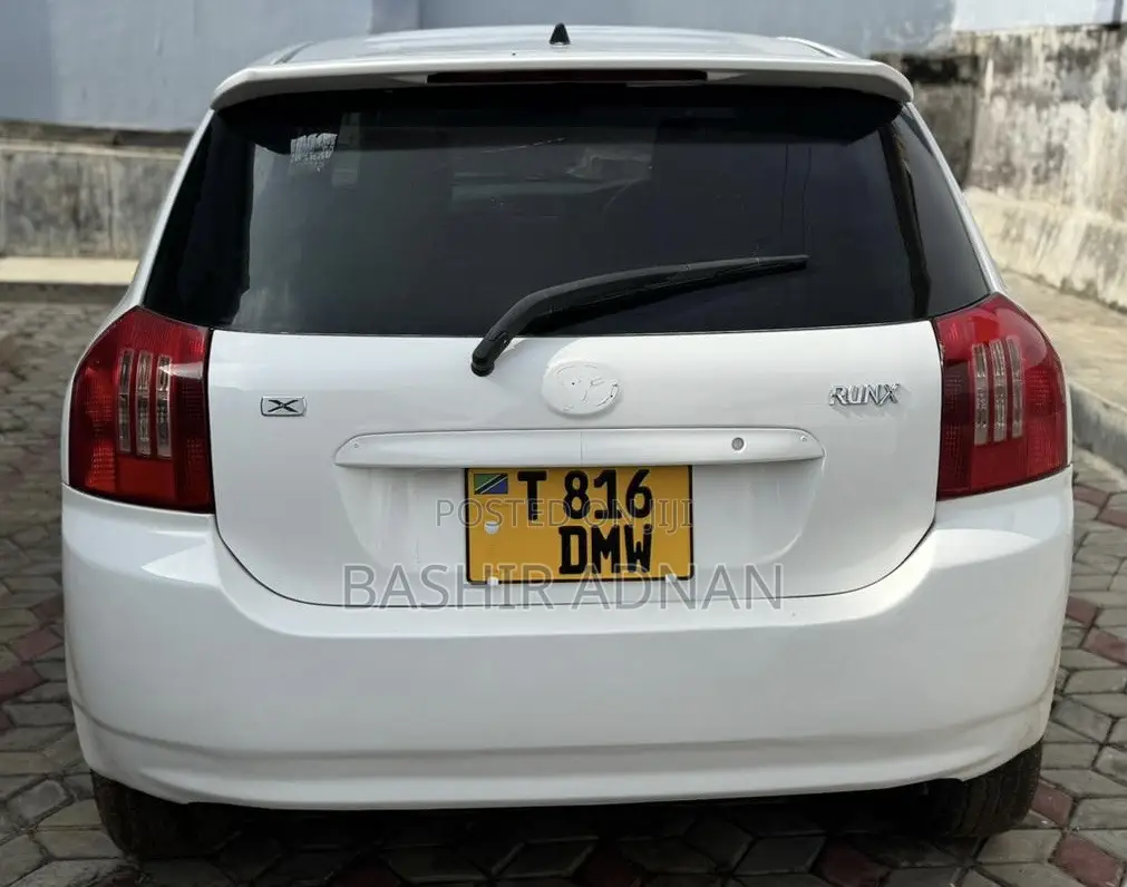 Toyota Corolla RunX 1.5 X FWD 2005 White