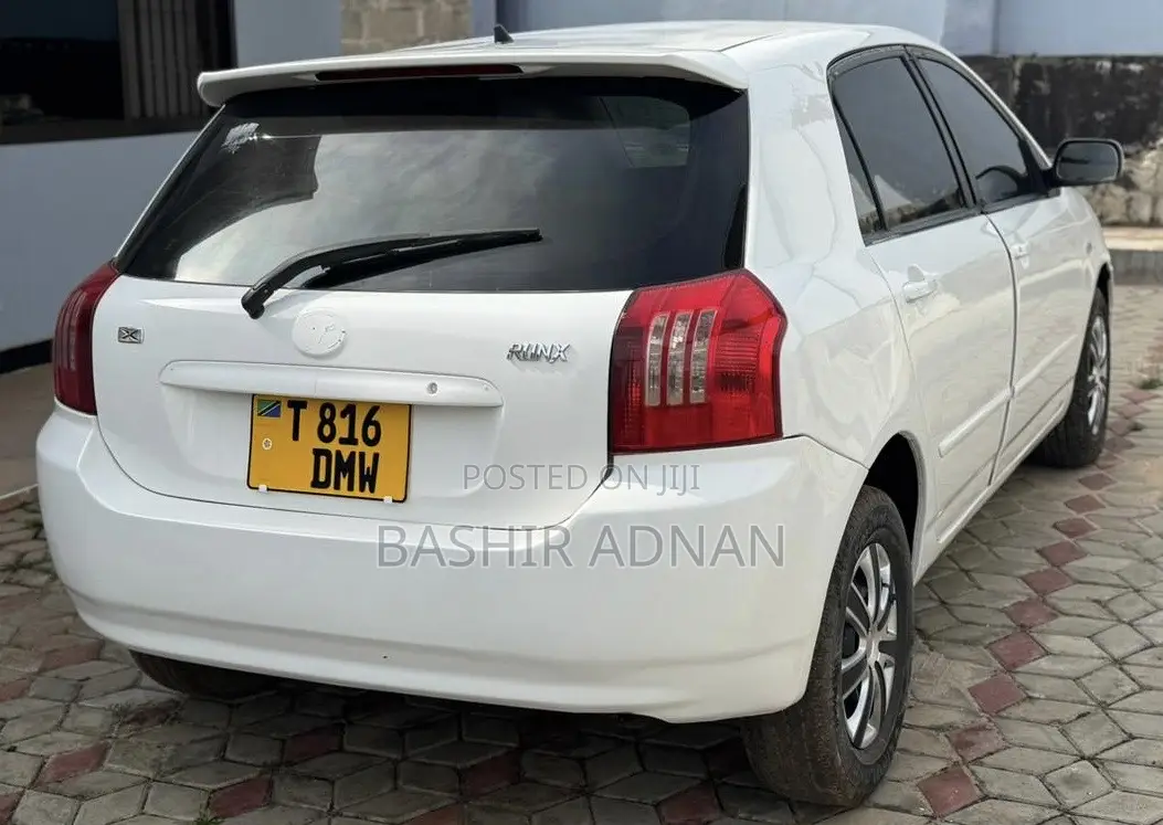 Toyota Corolla RunX 1.5 X FWD 2005 White