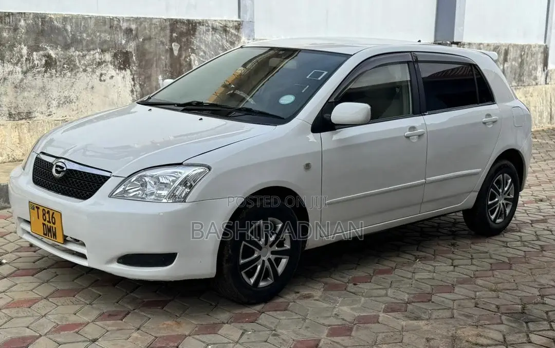 Toyota Corolla RunX 1.5 X FWD 2005 White