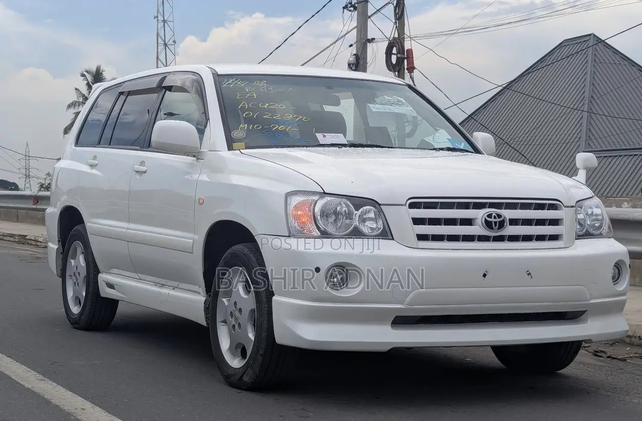 Toyota Kluger 2005 White