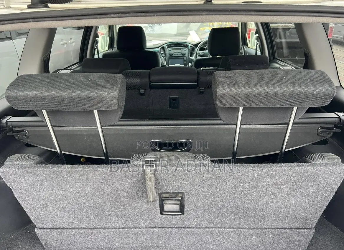 Toyota Kluger 2005 White