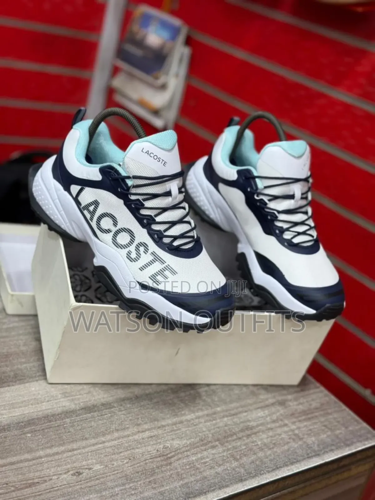Lacoste Classic Branded Men's Leather Sneakers Hotly Coloured
