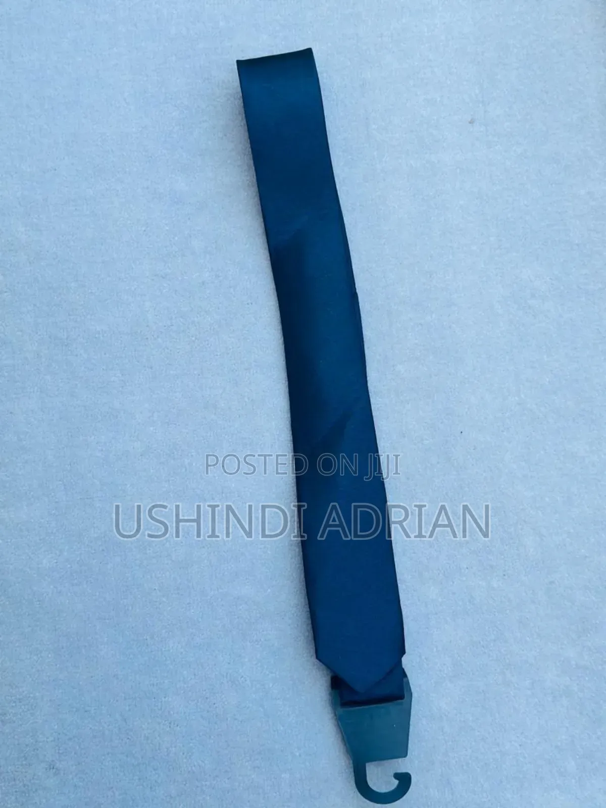 Tie Za Kiume–Muonekano Wa Kifahari