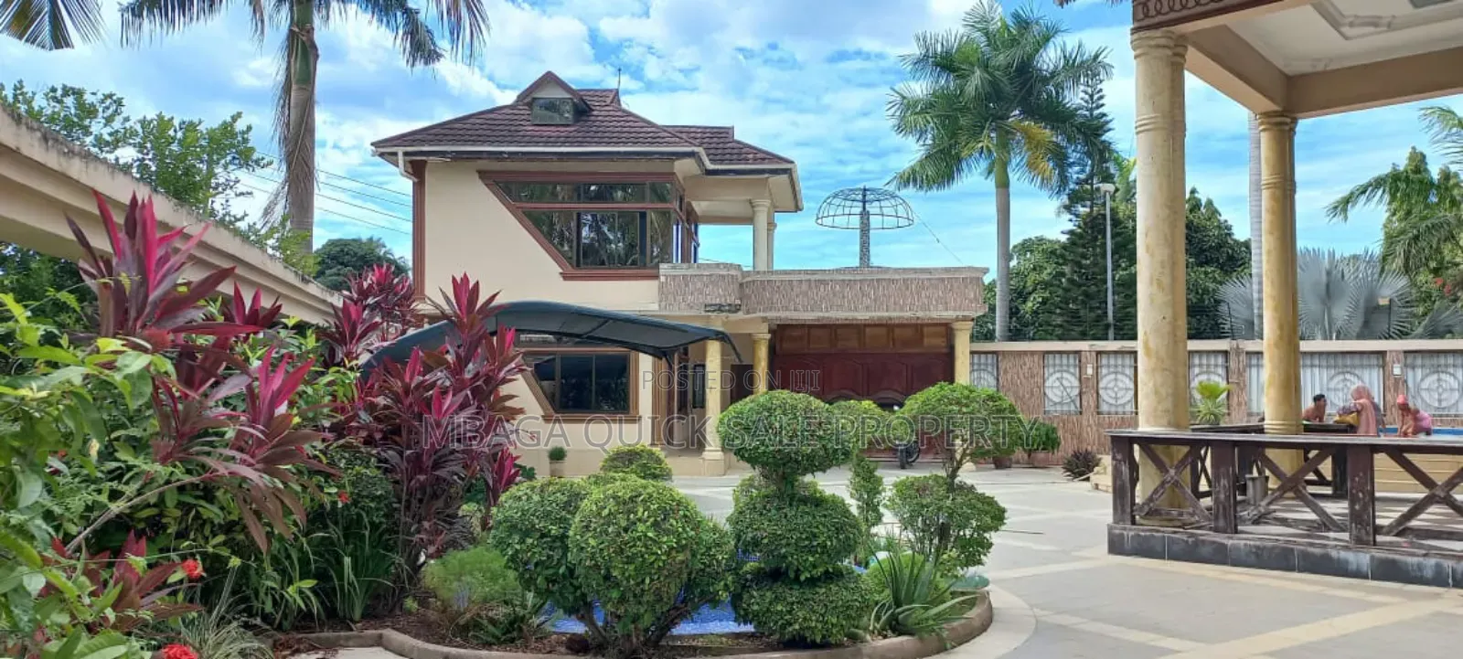 7bdrm House in Mikocheni for sale