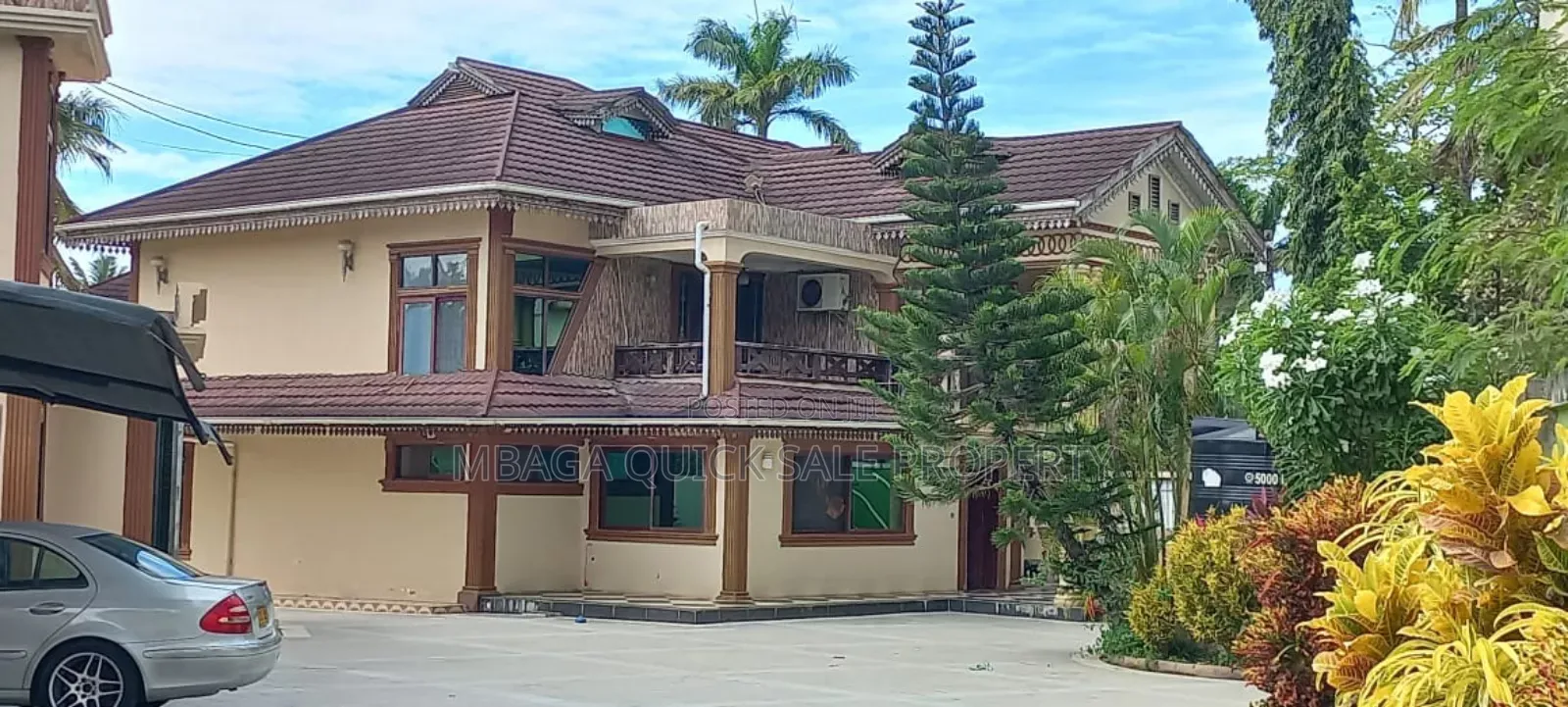 7bdrm House in Mikocheni for sale