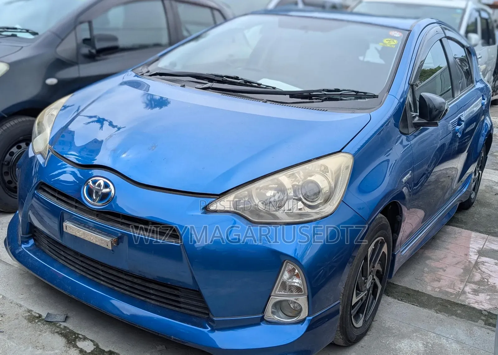 Toyota Aqua 2012 Blue