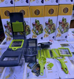 Multifunctional Veggie Slicer and Chopper 16-Piece Set