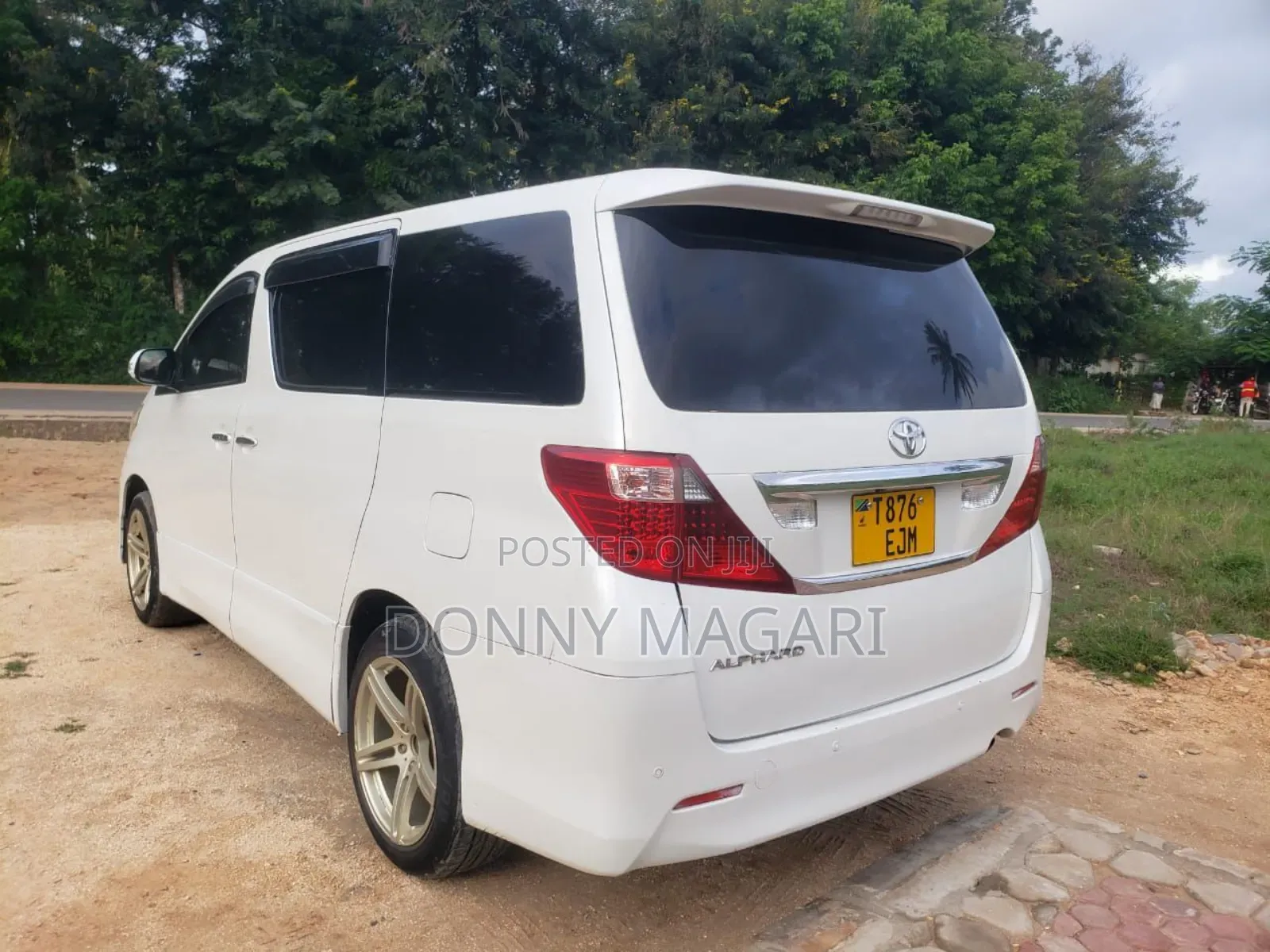 Toyota Alphard 2008 White