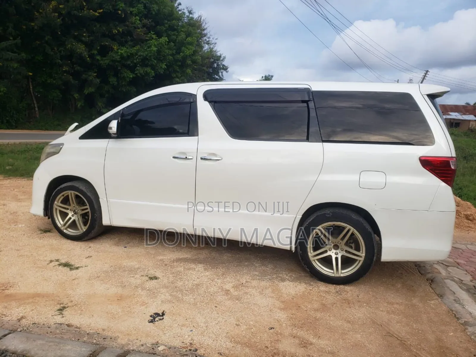 Toyota Alphard 2008 White