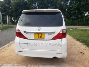 Toyota Alphard 2008 White