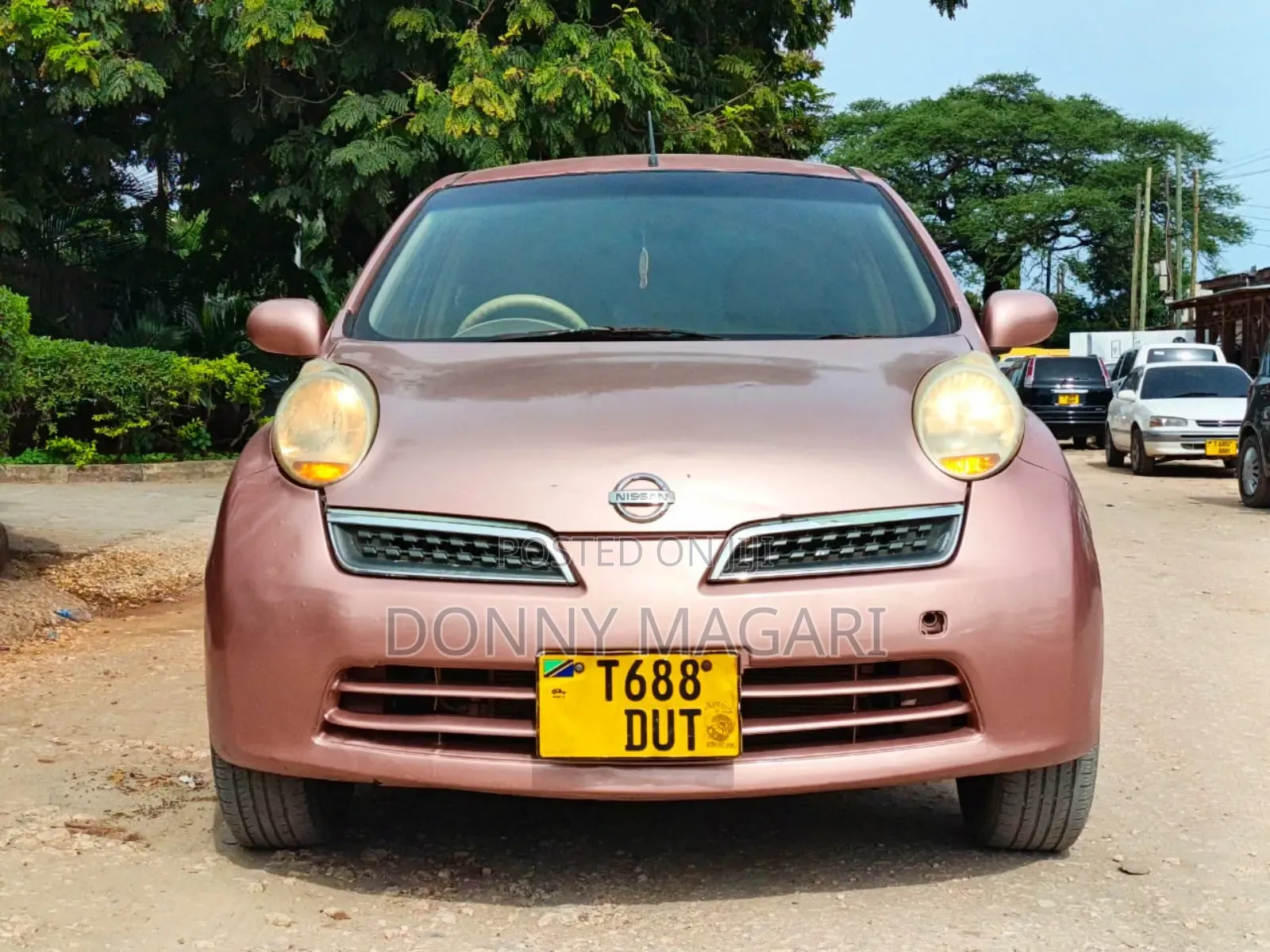Nissan March 2012 Pink