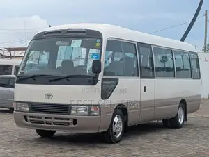 Toyota Coaster 2004