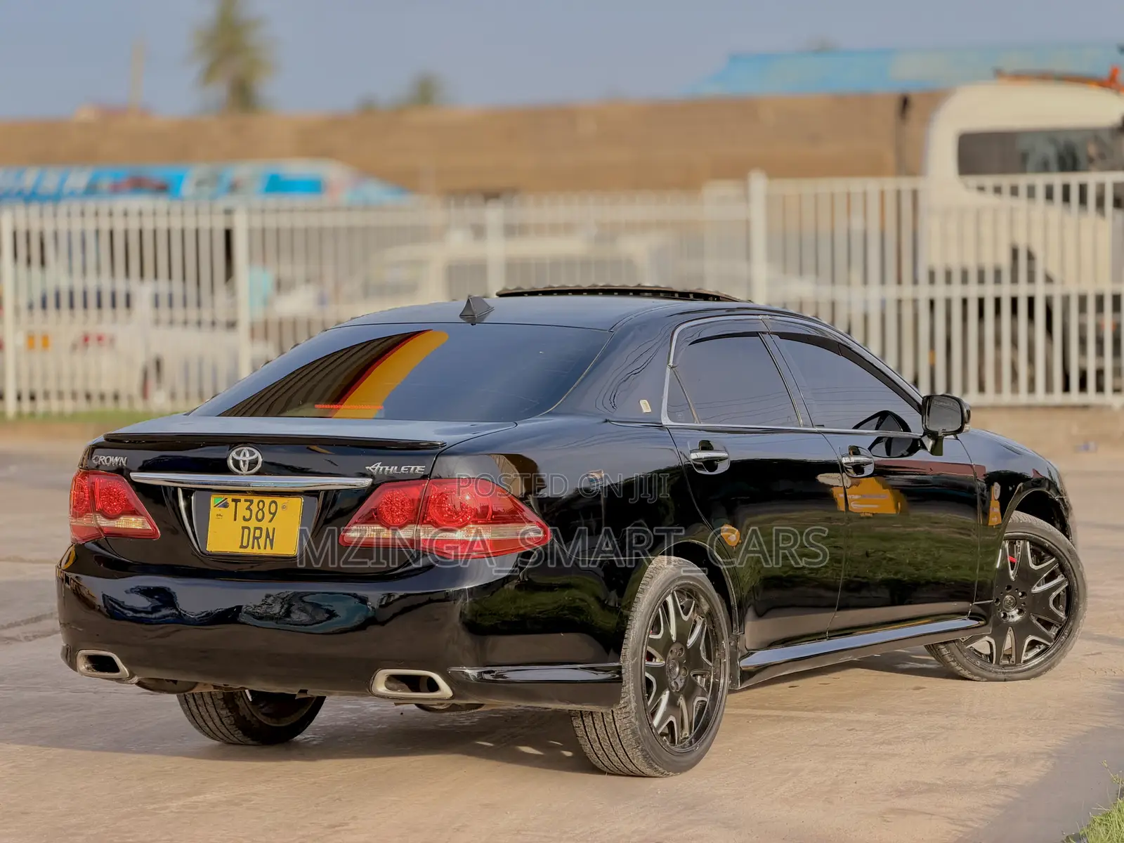 Toyota Crown 2010 Black