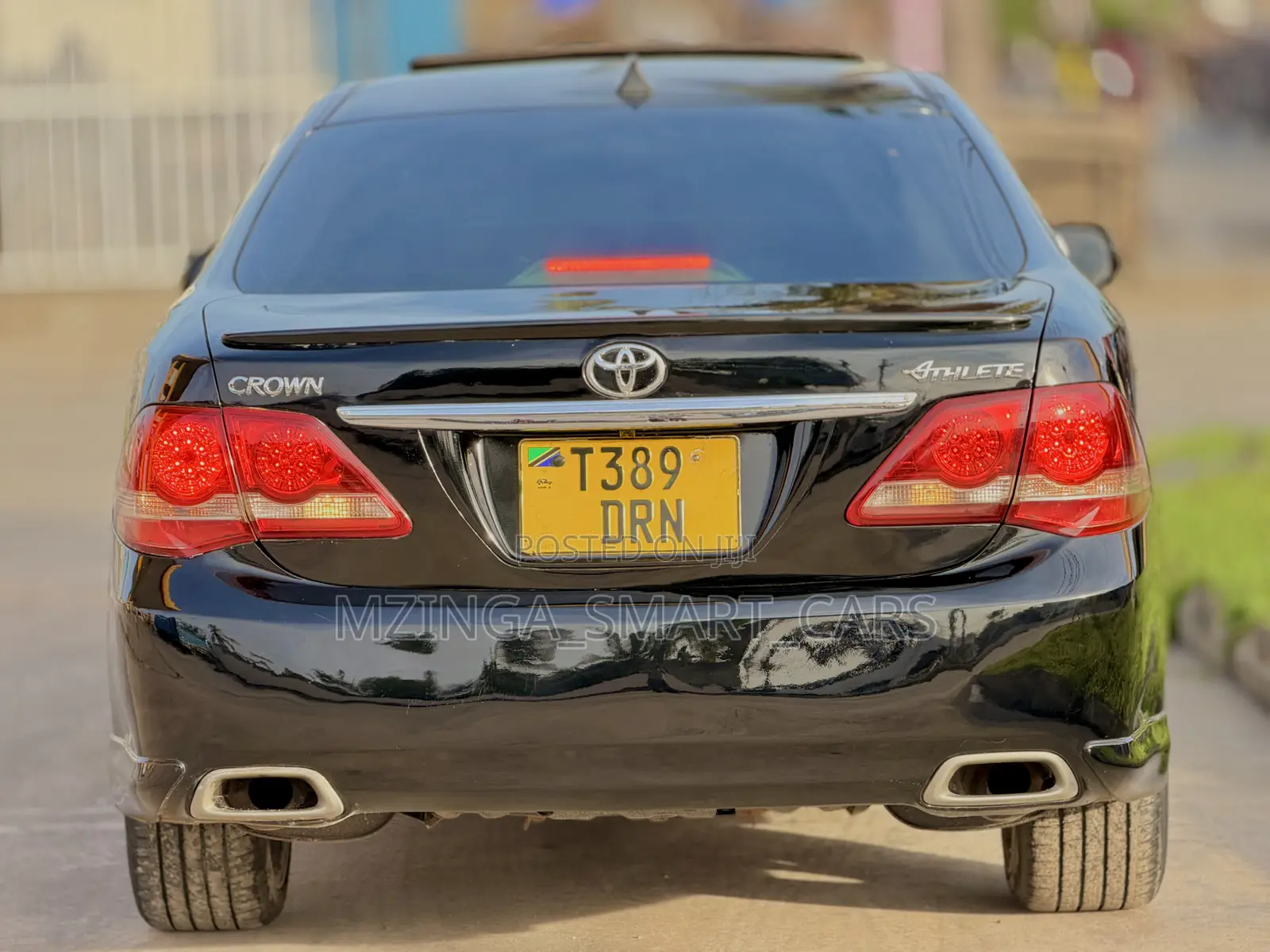 Toyota Crown 2010 Black