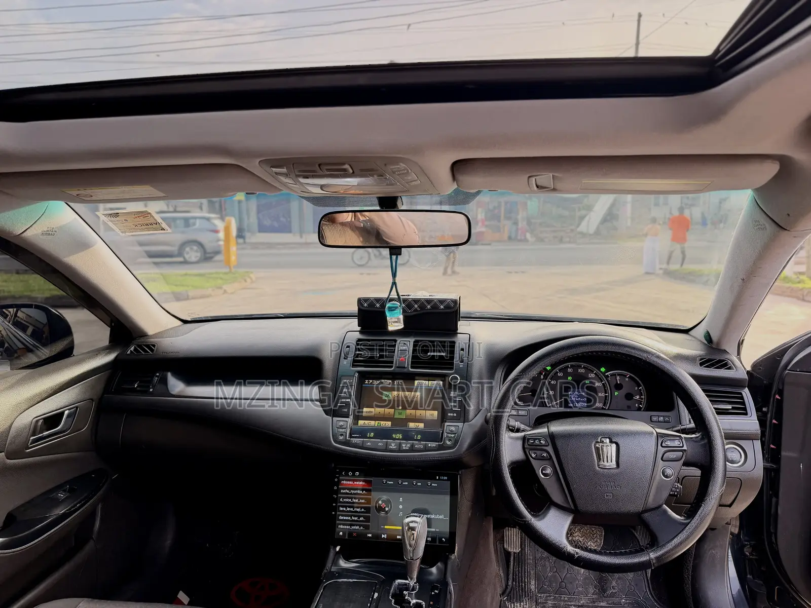 Toyota Crown 2010 Black