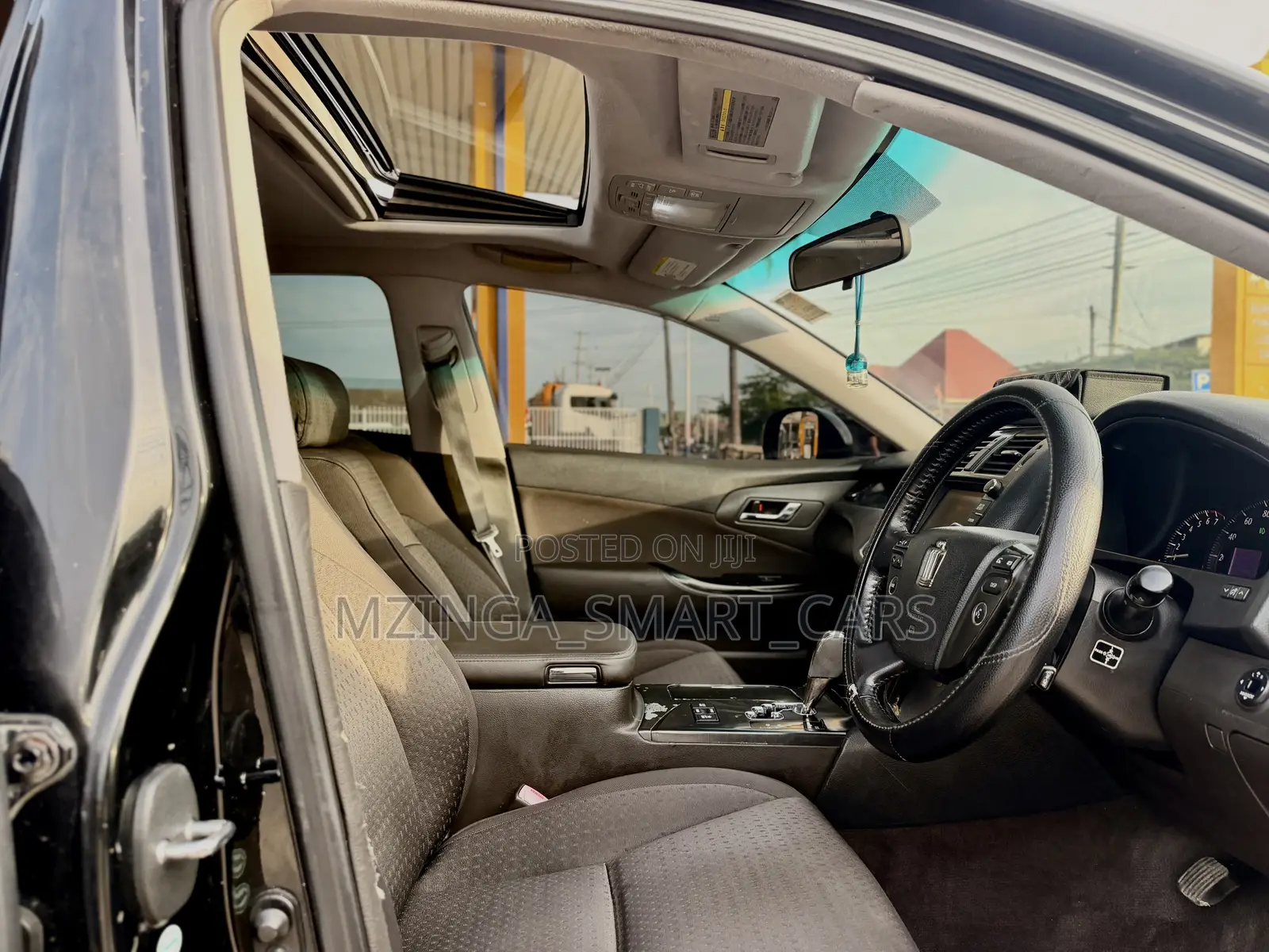 Toyota Crown 2010 Black