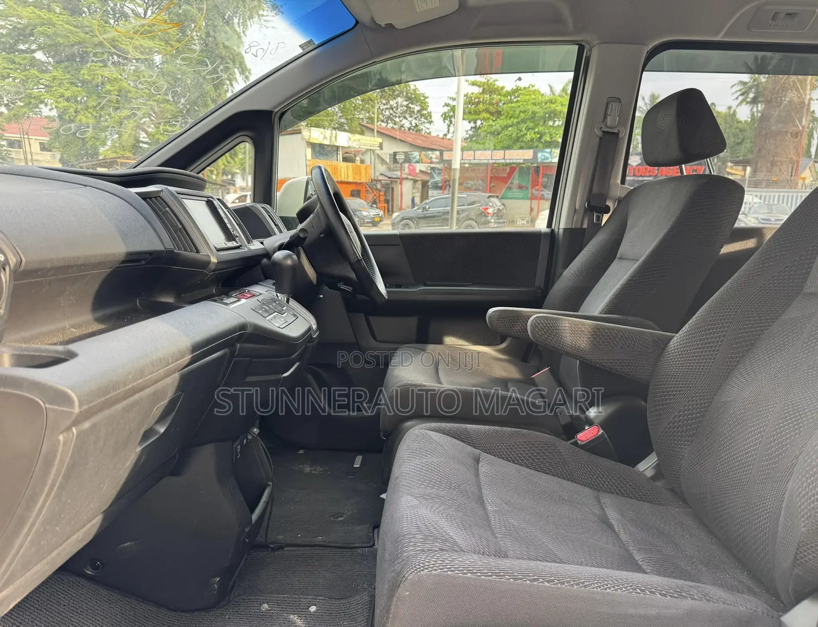 Honda Stepwgn 2014 Pearl
