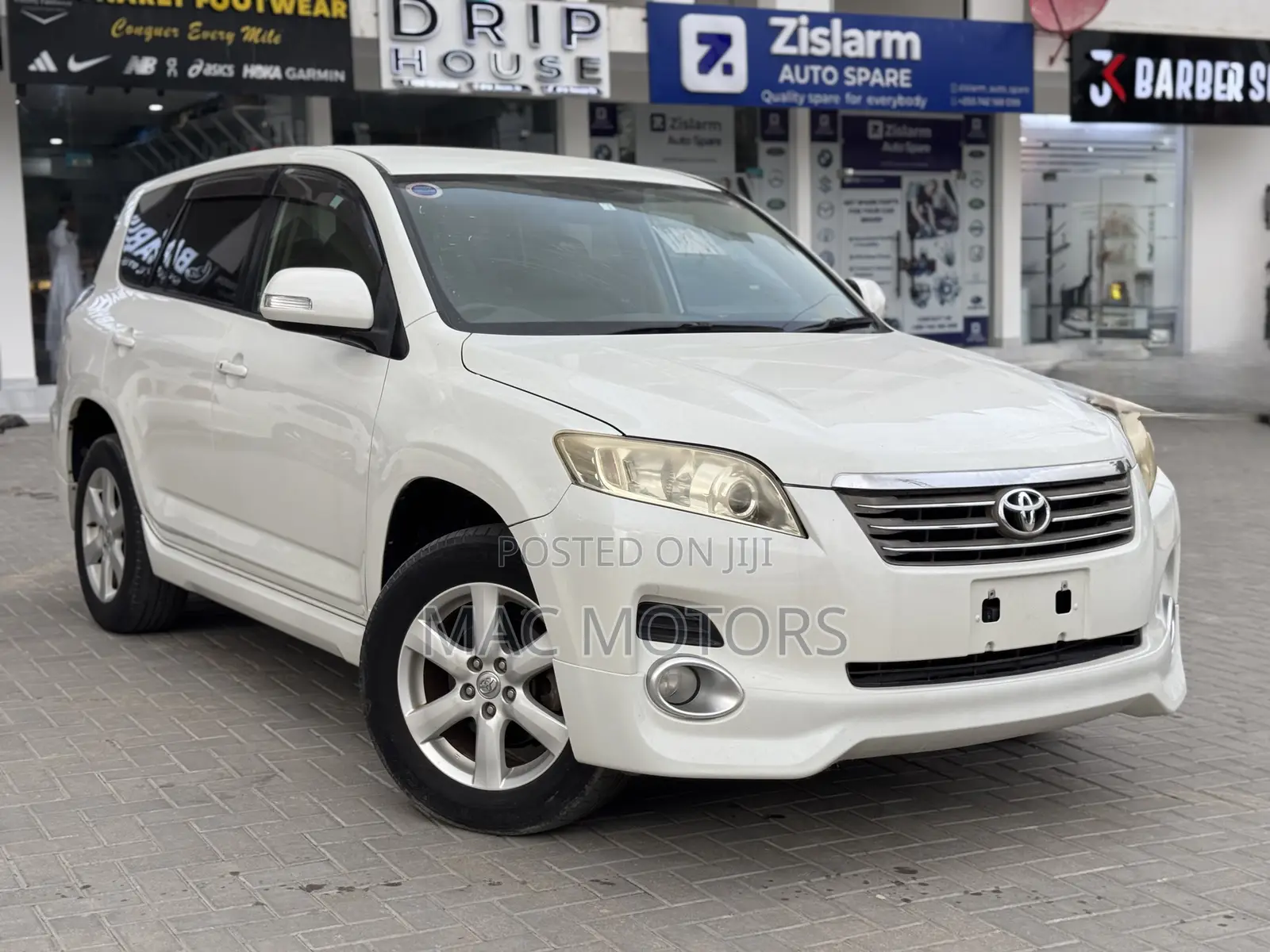 Toyota Vanguard 2009 White