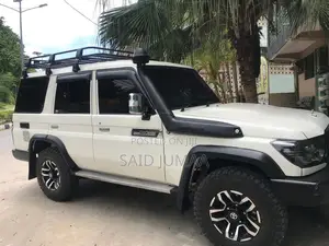 Toyota Land Cruiser 76 Series 2011 White