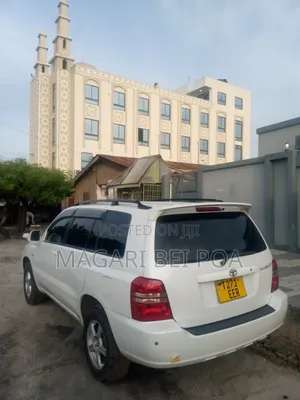 Toyota Kluger 2005 White