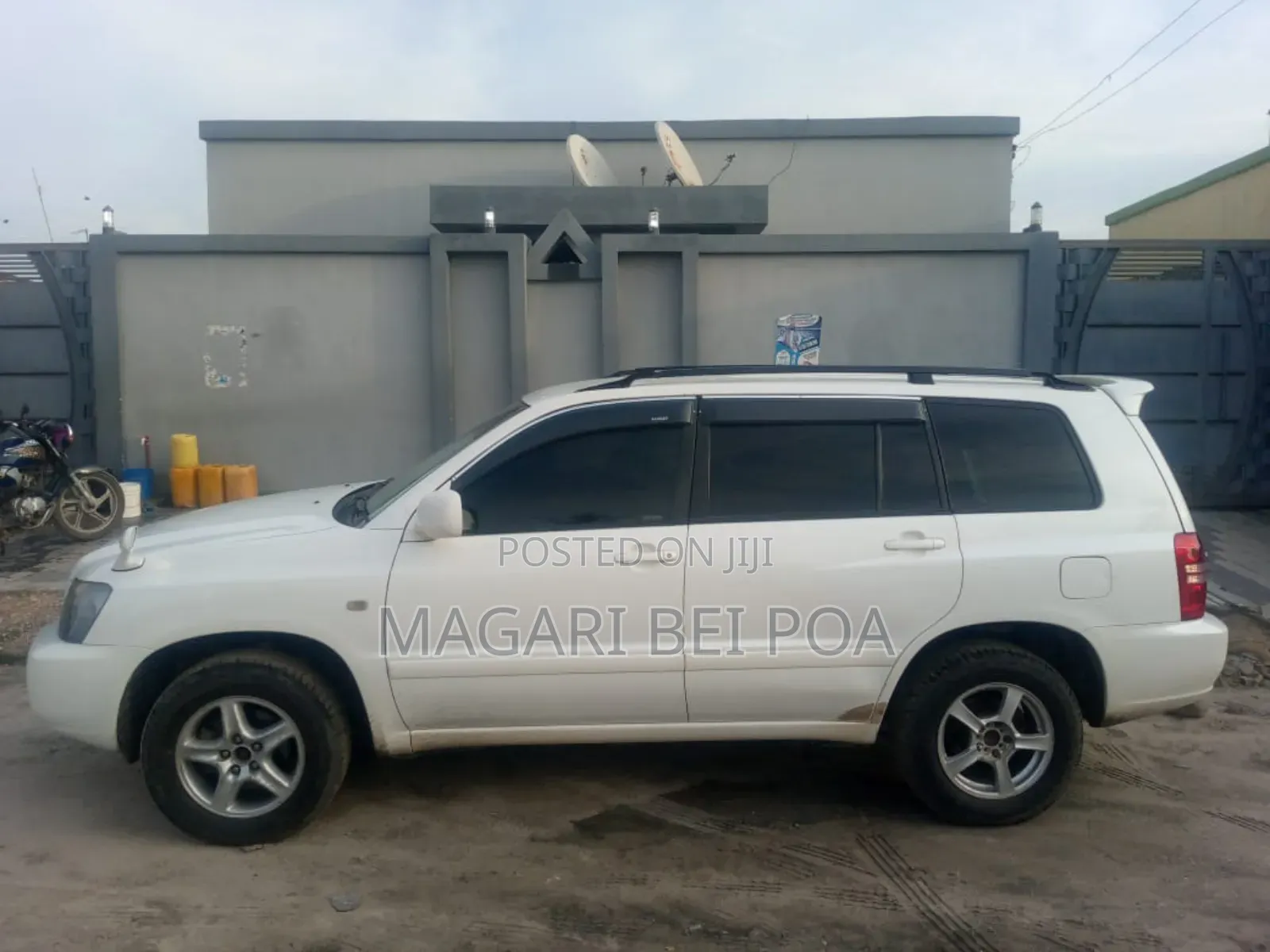 Toyota Kluger 2005 White
