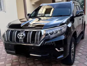 Toyota Land Cruiser Prado 2.7 VVT-i 2016 Black