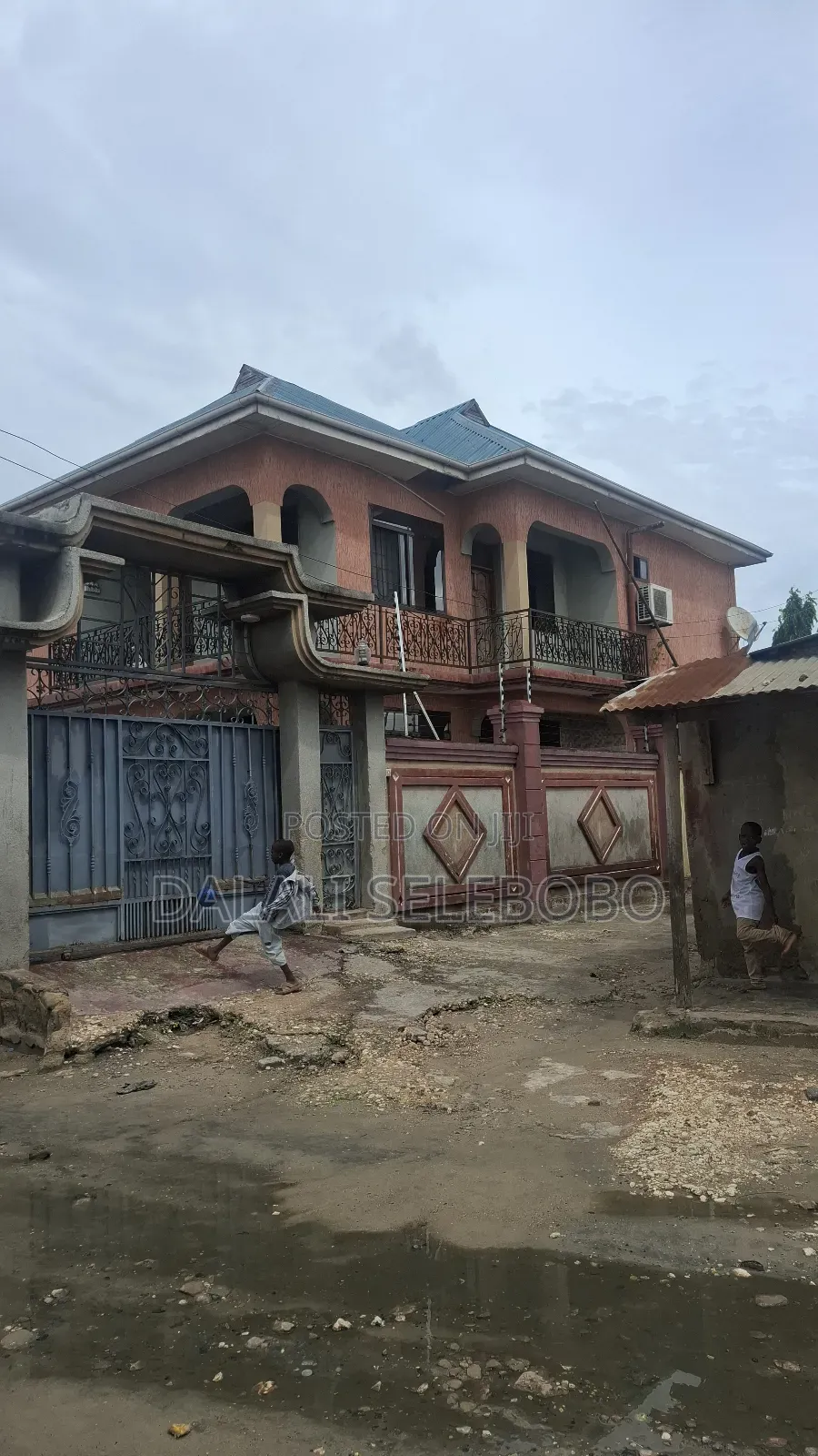 Mini Flat in Mabibo Makutano for sale