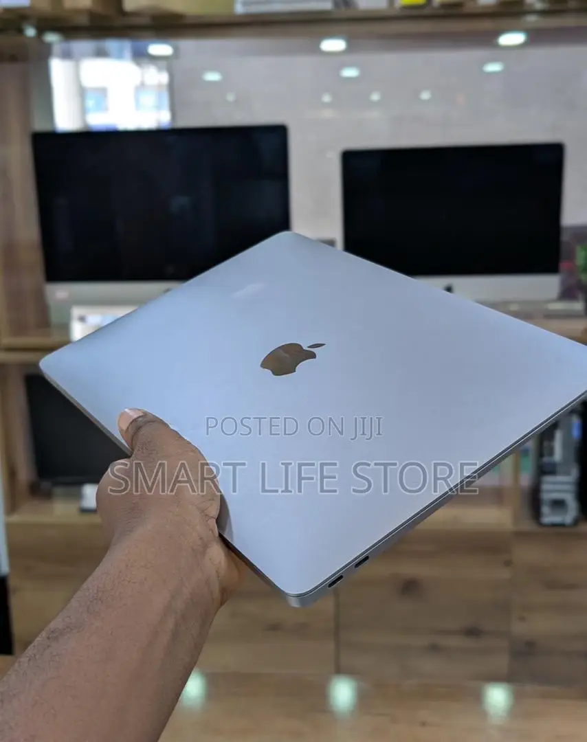 New Laptop Apple MacBook Air 2020 M1 8GB Apple M1 SSD 256GB