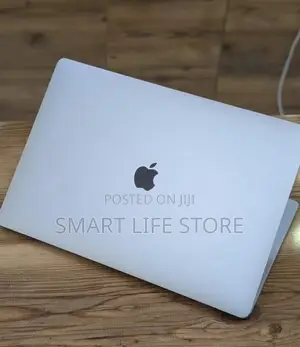 New Laptop Apple MacBook Pro 2019 16GB Intel SSD 512GB