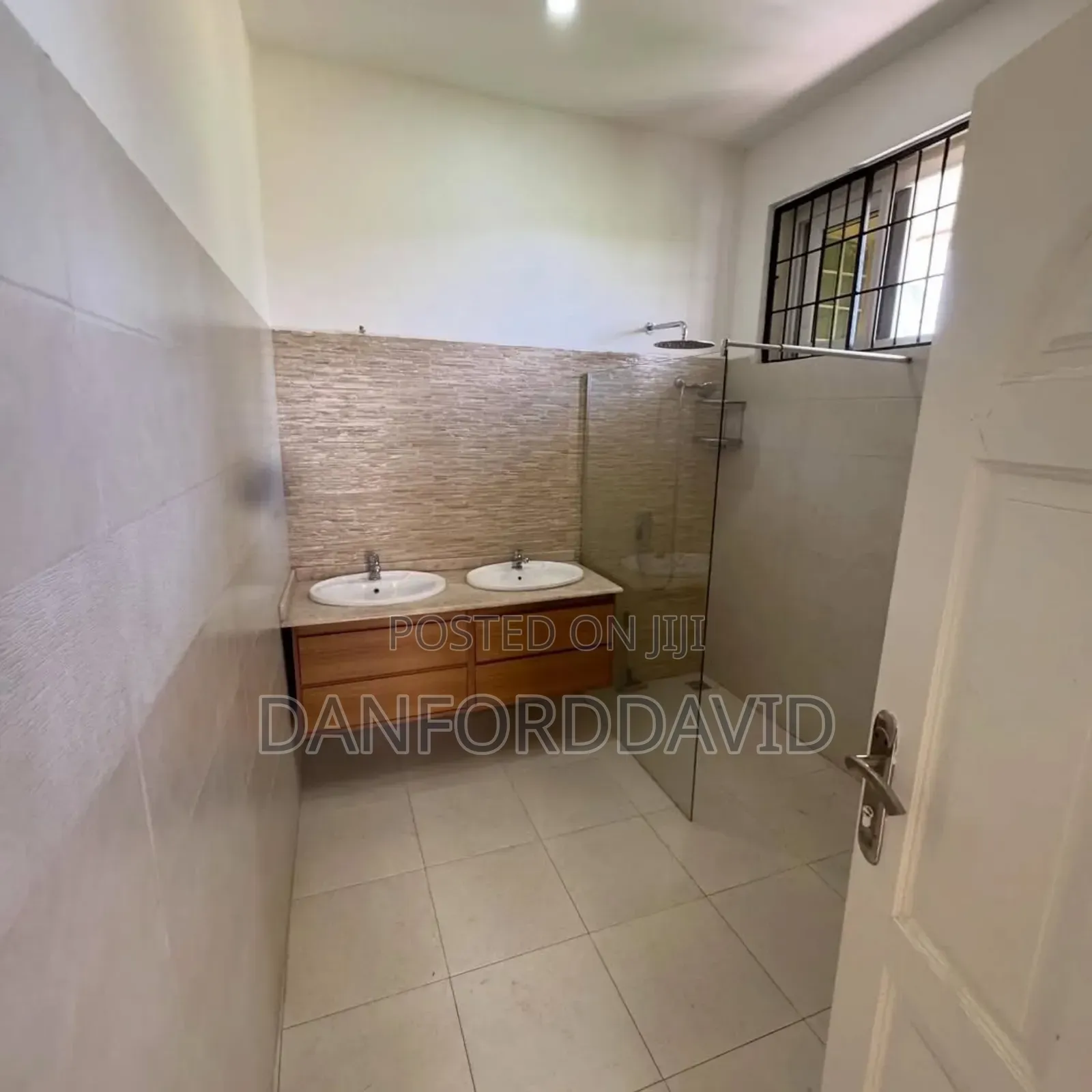 Furnished 2bdrm Apartment in Kahwa Real Estate, Kunduchi for rent