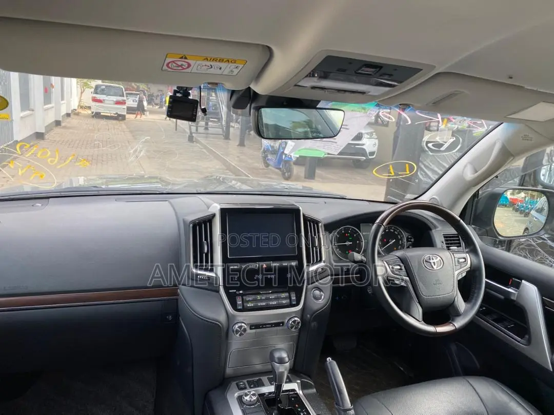 Toyota Land Cruiser 2020 Black