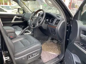 Toyota Land Cruiser 2020 Black