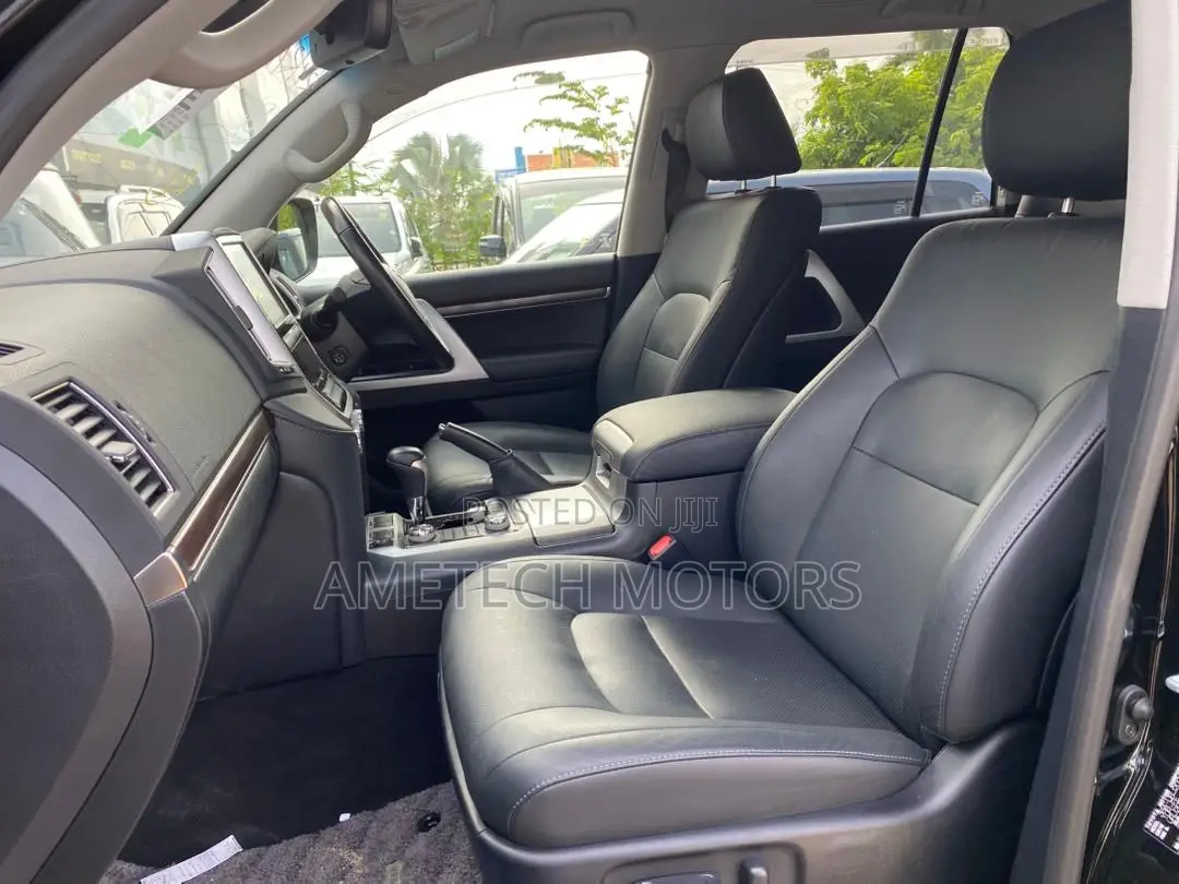 Toyota Land Cruiser 2020 Black