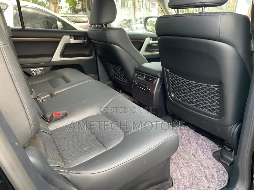 Toyota Land Cruiser 2020 Black