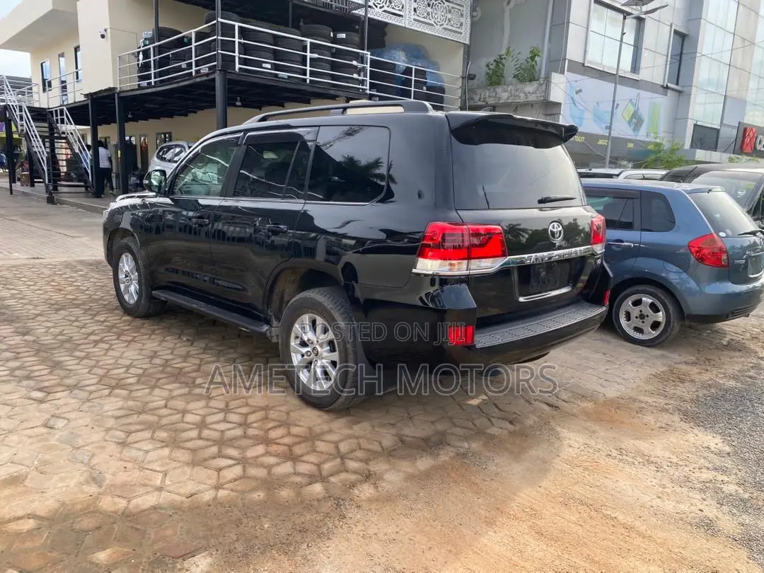 Toyota Land Cruiser 2020 Black