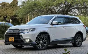 Mitsubishi Outlander 2010 White