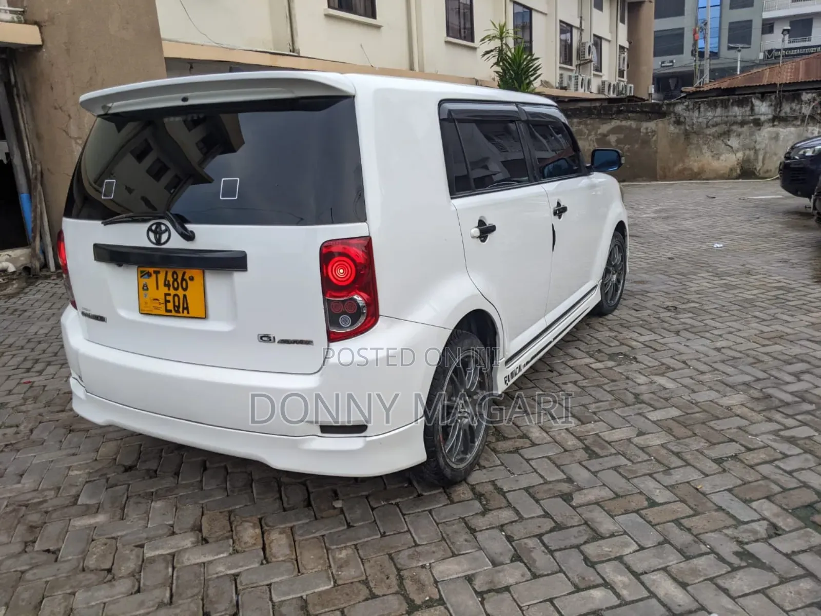 Toyota Corolla Rumion 2008 White