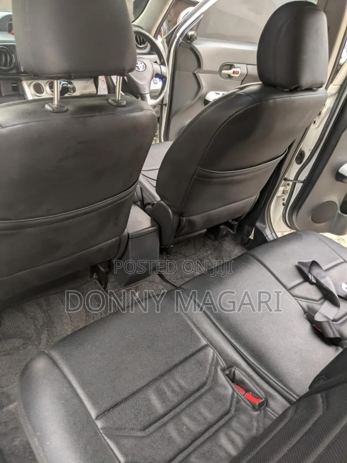Toyota Corolla Rumion 2008 White