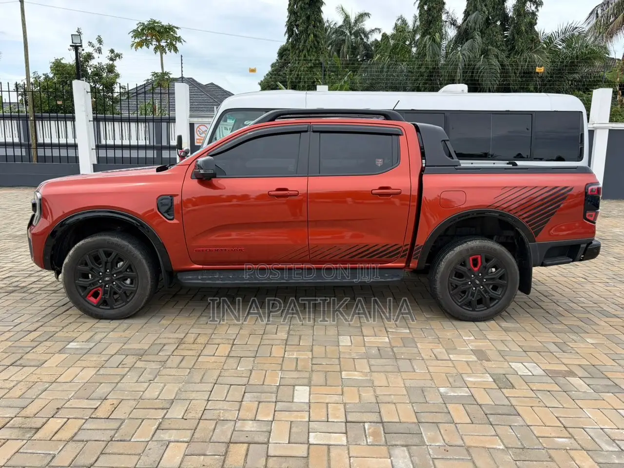 Ford Ranger Wildtrak 2024 Burgundy