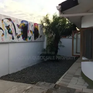 3bdrm House in Msasani Village for rent