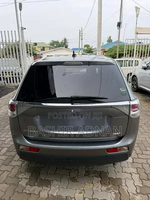 Mitsubishi Outlander 2013 Gray
