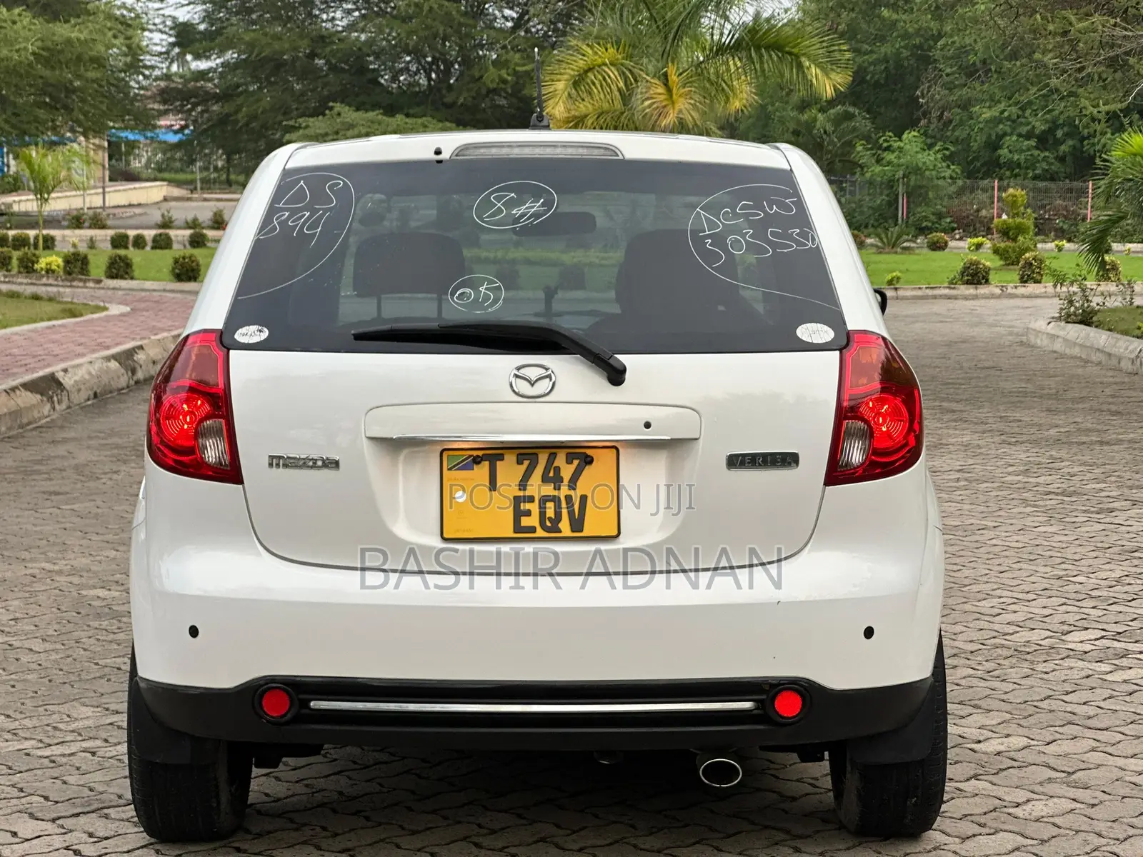 Mazda Verisa 2006 White