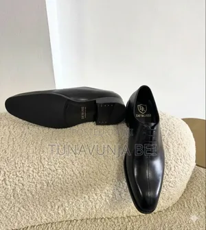 Quality Leather / De Ross Brand / Made in Italy 