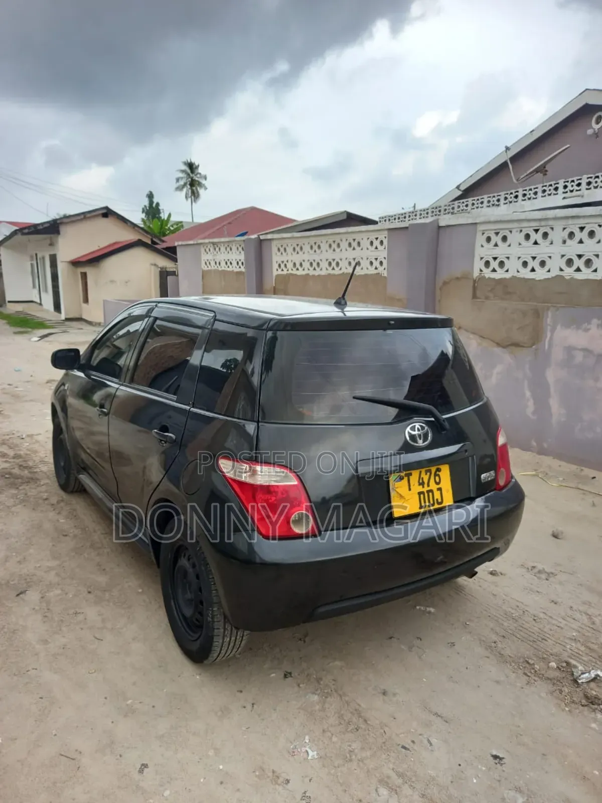 Toyota IST 2006 Black