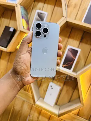 Apple iPhone 15 Pro 128 GB Silver