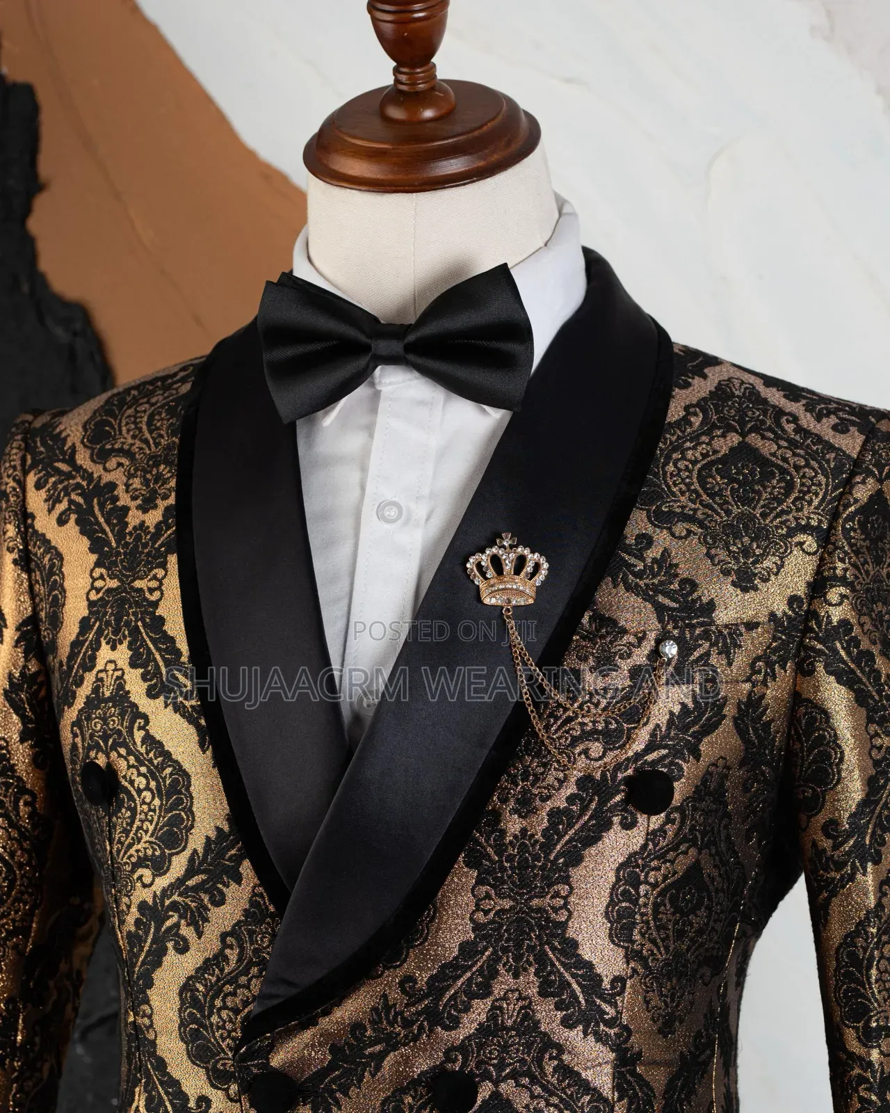 Gold Pro Fashion Suit