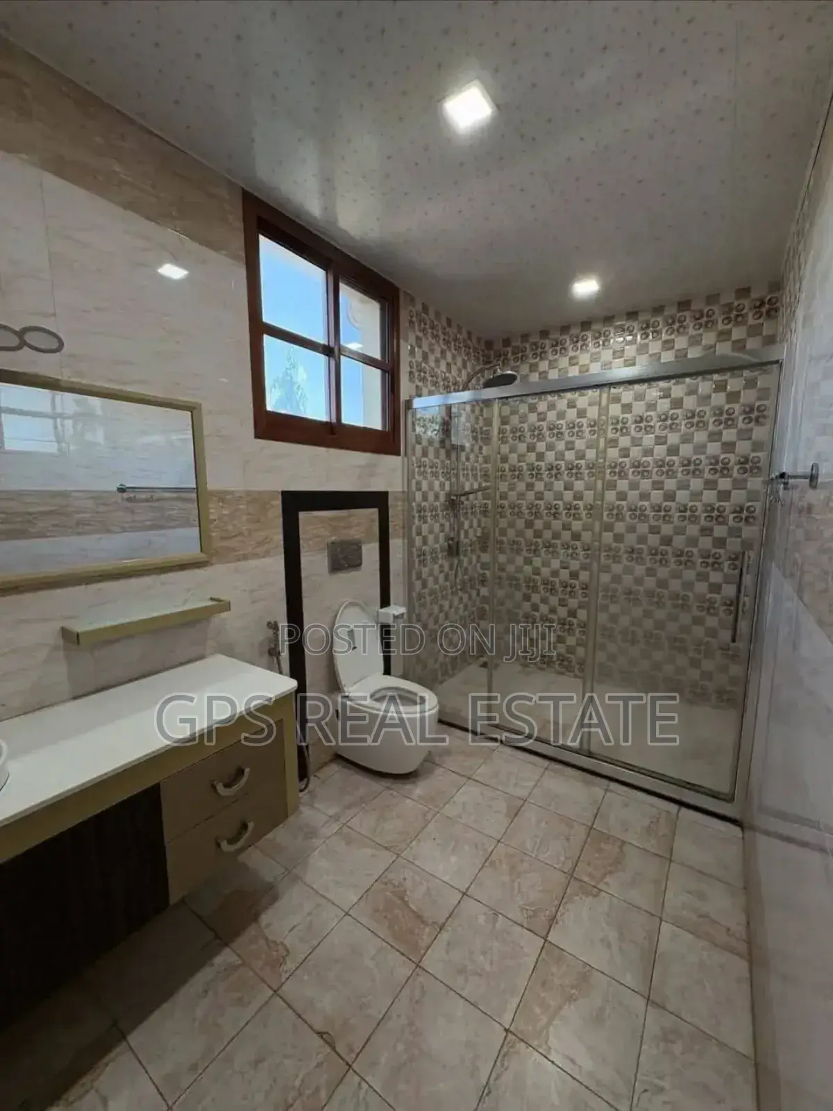 Furnished 3bdrm Villa in Ada Estate for rent