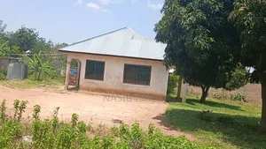 Furnished 3bdrm House in Mkolani for sale