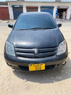 Toyota IST 2005 Black
